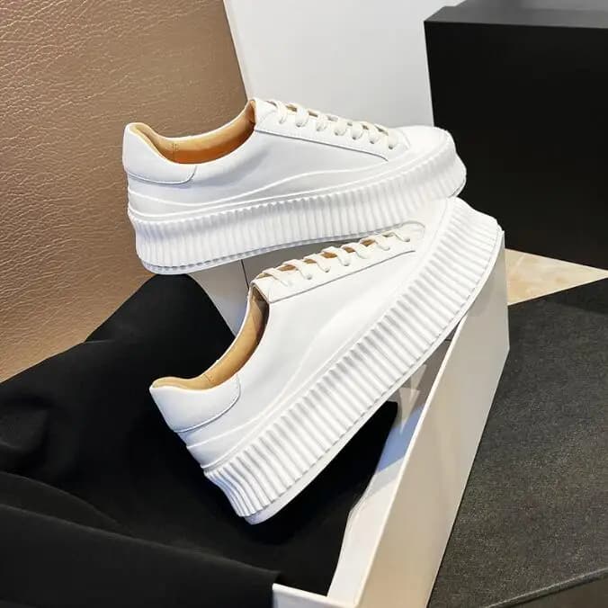 Nuove Sneakers da Donna con Suola Spessa, Scarpe Casual Bianche con Lacci in Vera Pelle, Calzature Femminili