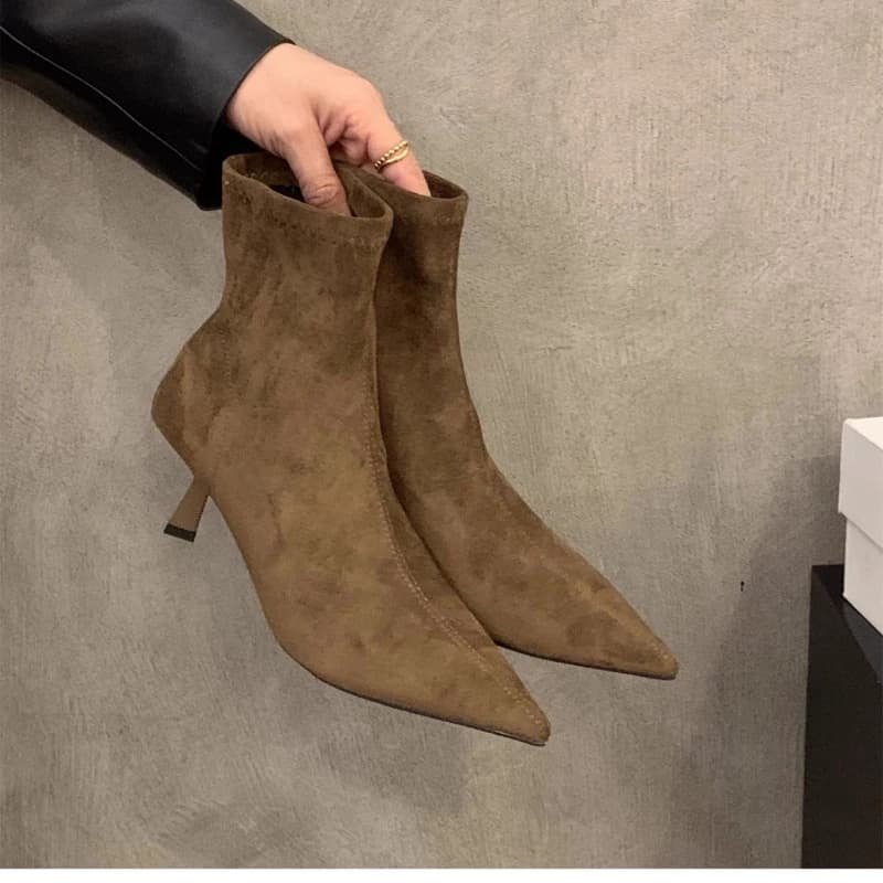 Stivaletti da Donna in Camoscio Elasticizzato con Punta Affusolata e Tacco a Spillo Sottile, Modello Sock Bootie, Slip-on, Eleganti Scarpe da Festa, Calzature alla Moda