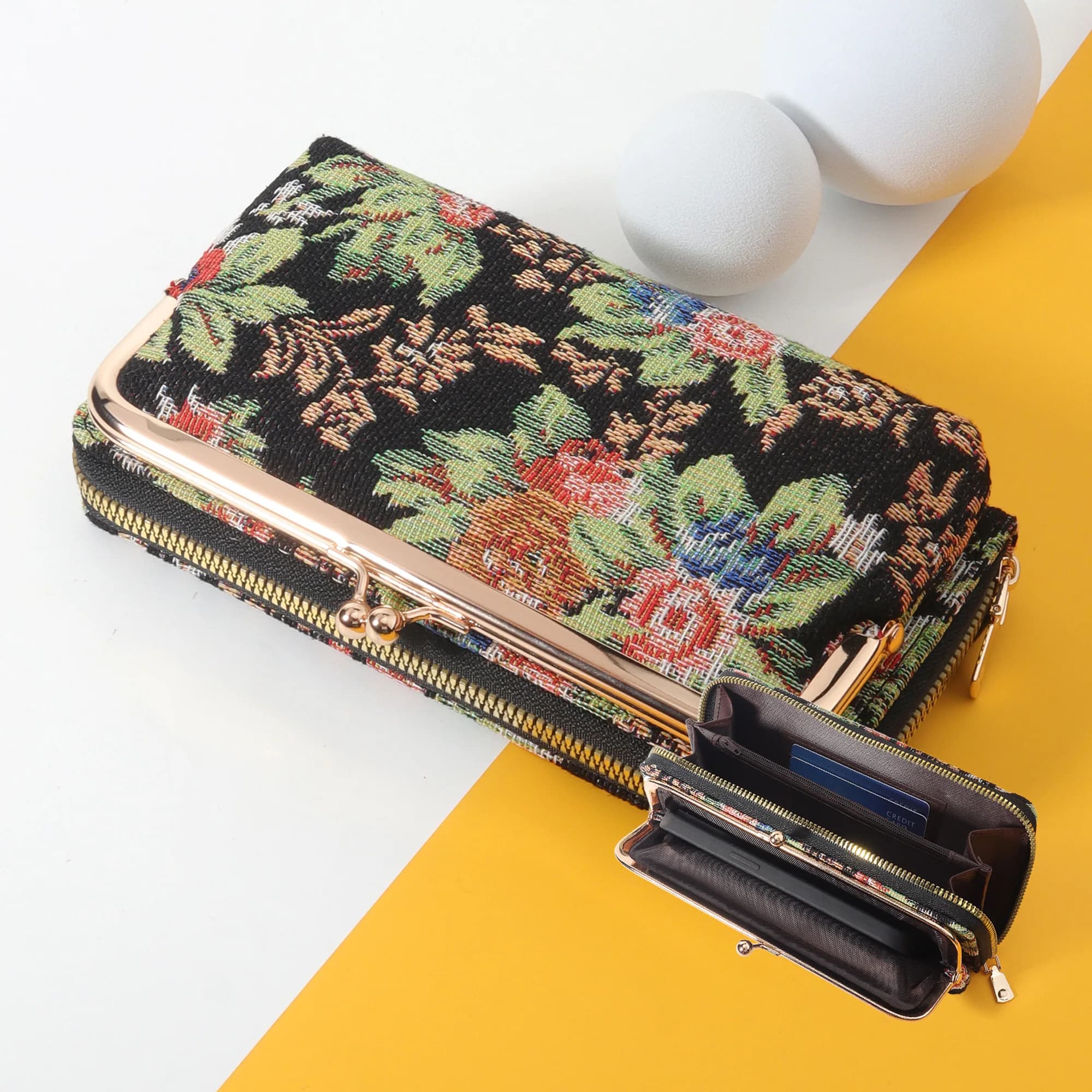 Portafoglio lungo con cerniera con dettaglio lettera delle nuove donne di moda, portafoglio Multi Slot per schede di moda, carta Ultra sottile multifunzionale da donna C