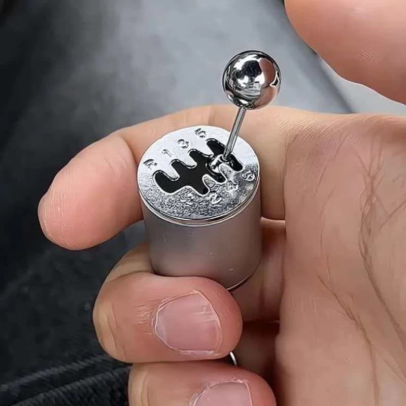 Portachiavi in Metallo Creativo a Forma di Leva del Cambio Auto, Giocattolo Antistress per Alleviare Ansia e Stress