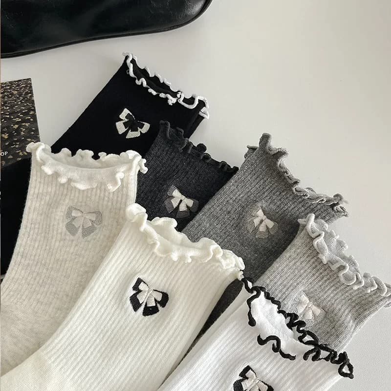 Calze da donna a mezza gamba ricamate con fiocco, nuove collezioni primavera autunno, alla moda, versatili, semplici, comode, casual