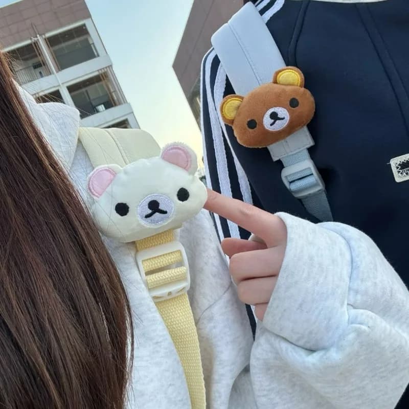 Ciondolo Peluche Kawaii Rilakkuma per Zaino, Borsa, Cintura di Sicurezza Auto - Ornamento Regalo con Chiusura a Strappo Adesiva