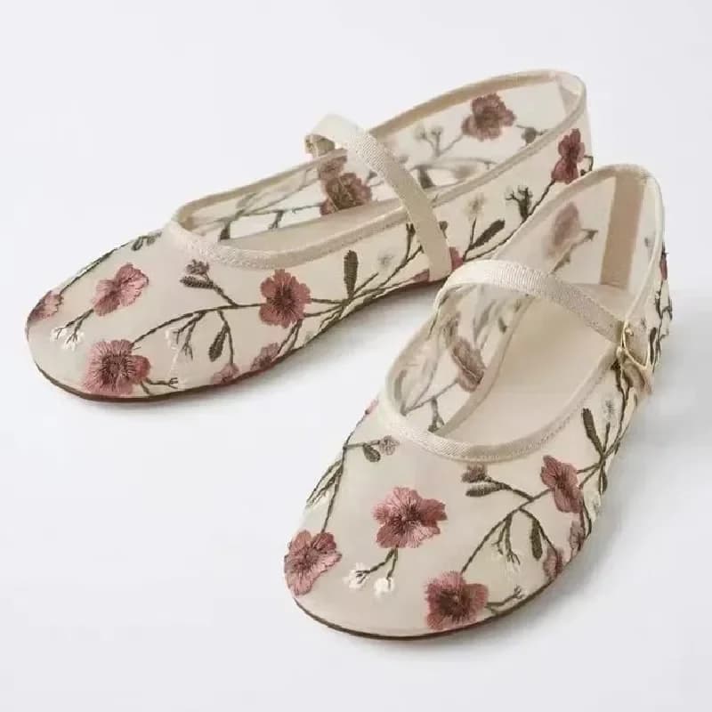 Embroidered brand dancers with elegant flowers Women's shoes with breathable mesh design Mary Jane Flat Sandals Comfortable and Light