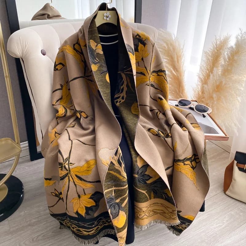Women's scarf, new fashionable winter floral scarf, double-use reversible for heat on shoulders and neck, high-end style