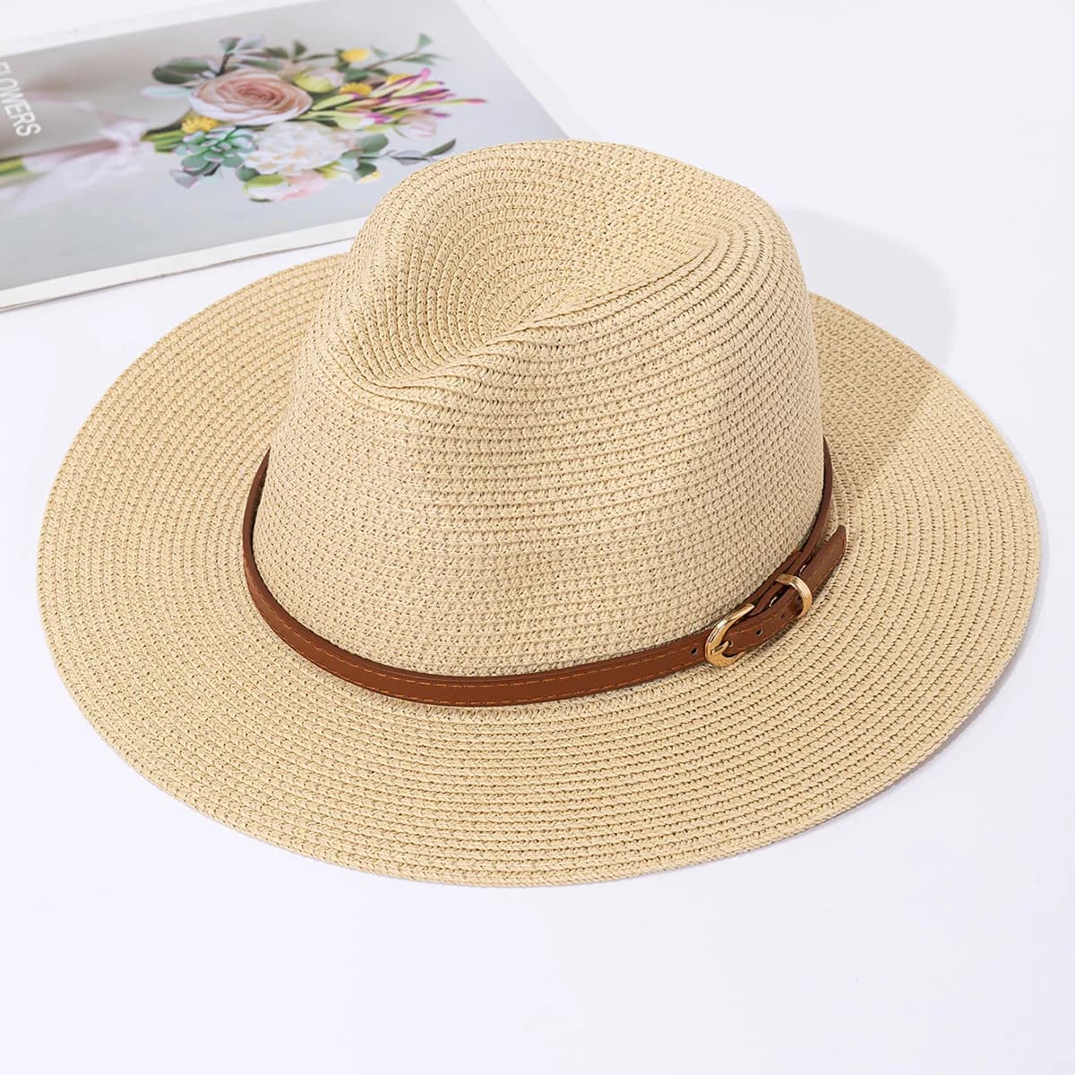 Cappello di paglia Panama, cappello a cilindro jazz femminile, cappello parasole e protezione solare alla moda in paglia intrecciata primaverile ed estiva da uomo e da donna