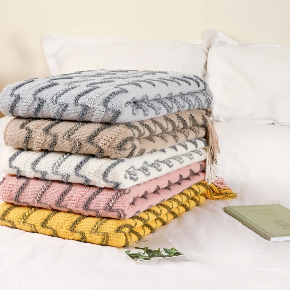 127 x 172 cm Coperta lavorata a maglia Divano nordico Nappa Coperta in filato Coperte per aria condizionata Coperta per pisolino con asciugamano Coperte per letto