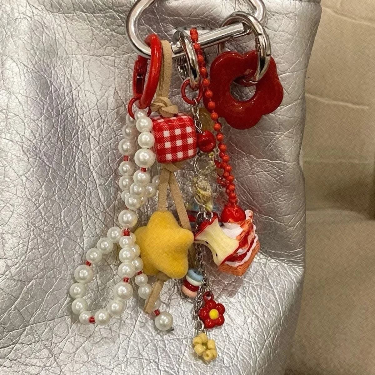 nuovo prodotto dolce mela rossa ciliegia Portachiavi braccialetti di perle Ciondolo zaino