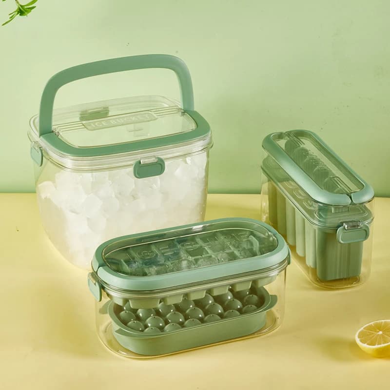 Vassoio per cubetti di ghiaccio in silicone con coperchio e contenitore di stoccaggio Stampo per palline di ghiaccio Stampo riutilizzabile per mini palline di ghiaccio rotonde in plastica a 2 strati