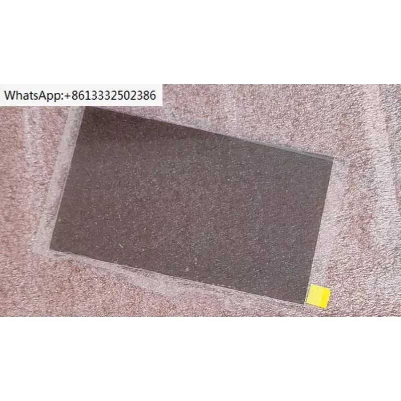 Accessori per proiettori M7 con resistenza alle alte temperature, illuminazione e isolamento termico. Lo schermo in vetro gira giallo