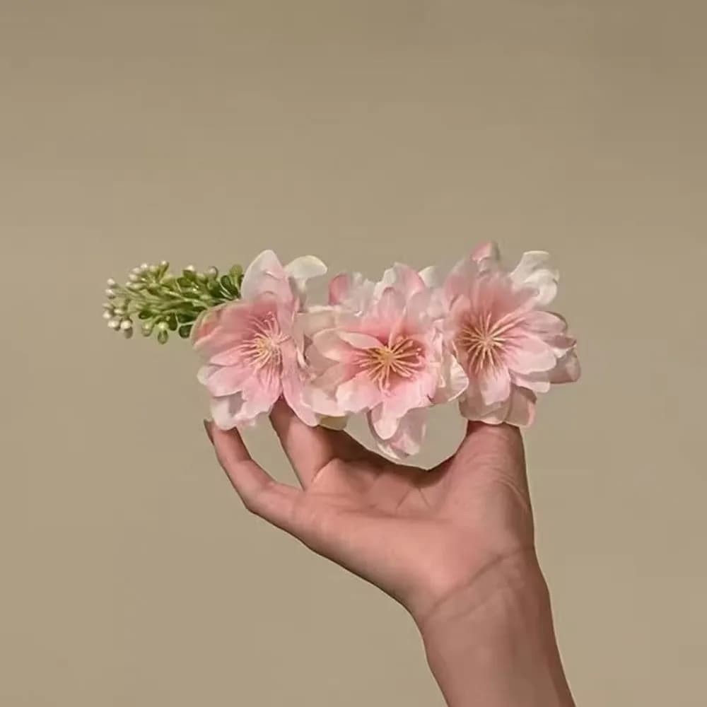 Handmade Sweet Bohemian Flowers Hairpin Headwear Plastic Floral Hair Comb Thai Style Cloth Chignon Hair Clips Women