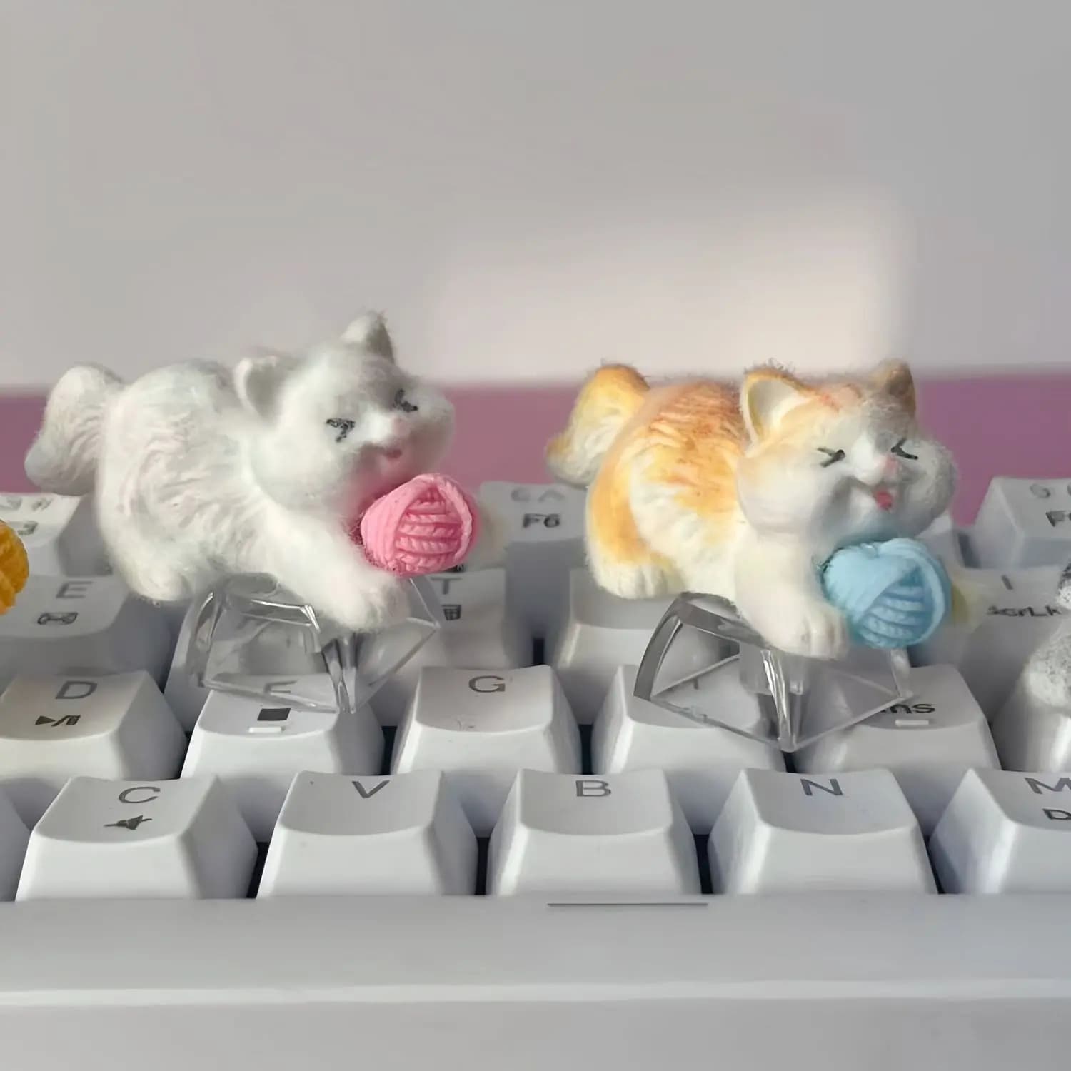 Furry Cat Artisan Keycap Plush Velvet Resin Mechanical Keyboard ESC Keys cap Cherry MX Stem Kawaii Desk Toy for Gaming Setup