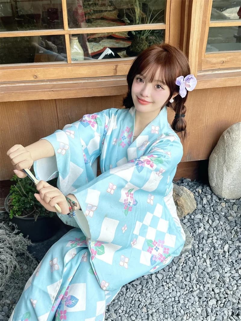New Traditional Japanese Kimono Style Photography Costume Retro Revamped Bathrobe for Women Polyester Fiber 80% Other 20%
