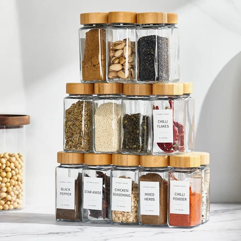 Square Spice Jars Set with Wooden Lid Spice Jars with Shaker Insert and Labels - Empty Glass Container for Spice Organisation