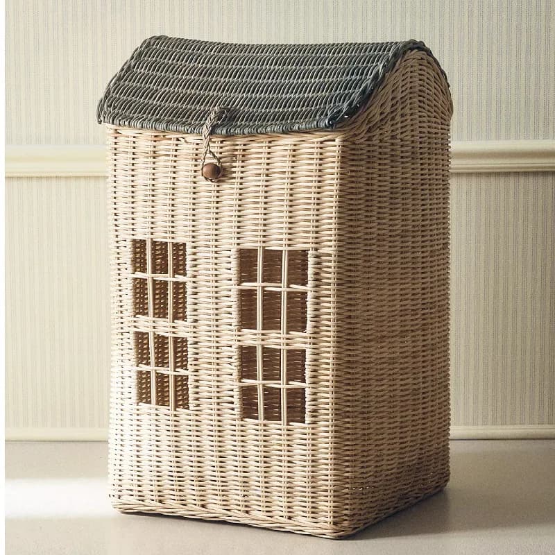 Cesto portaoggetti in rattan intrecciato a mano a forma di casetta, cesto portaoggetti per bambini, accessori per giochi di lancio a pendolo
