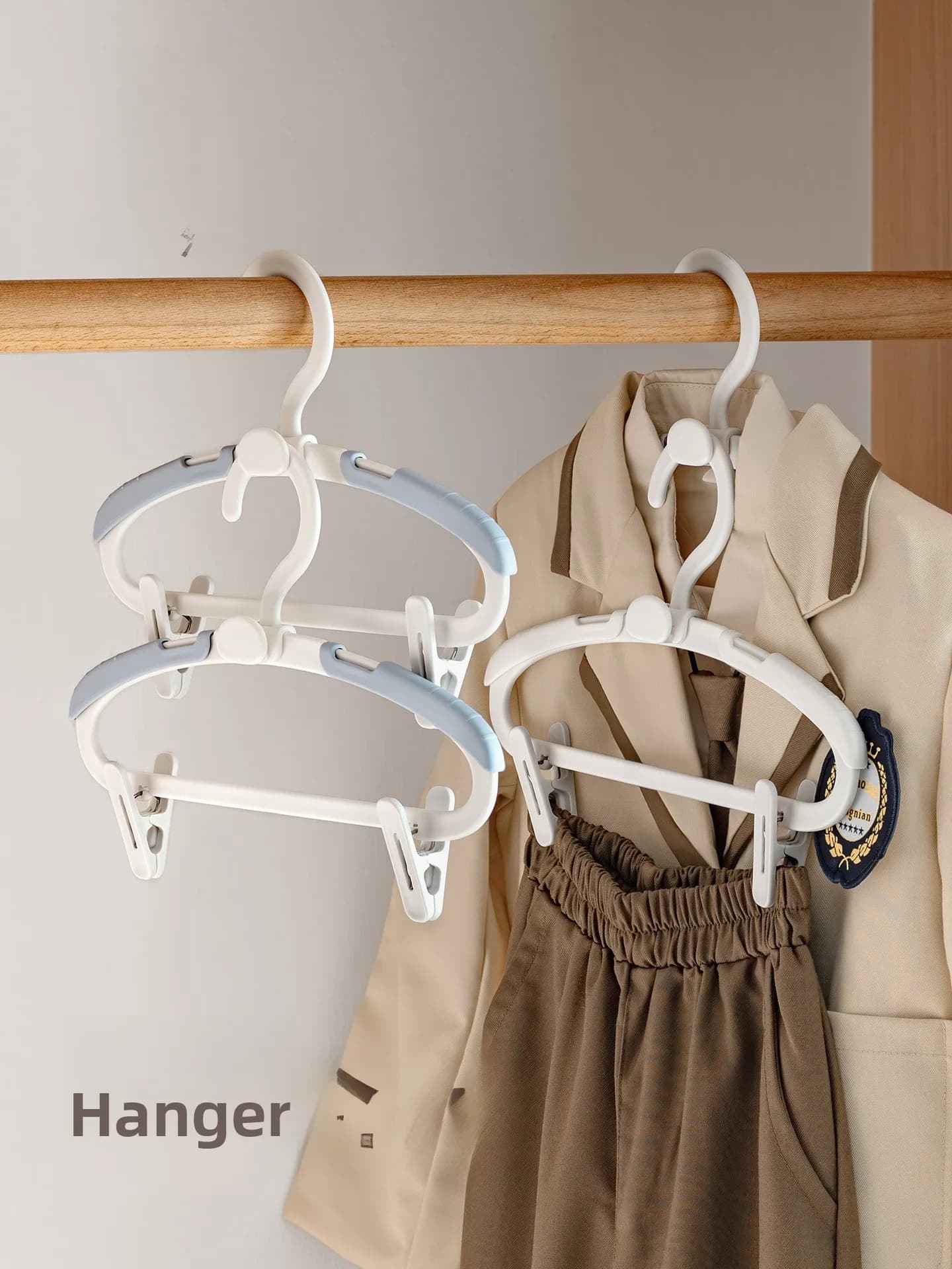 Set of Hooks for Children's Dresses with Clips for Pants, Hooks Modern Anti-Slip for Infant Clothing...