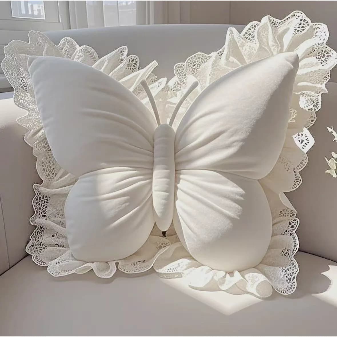 Elegante Cuscino Decorativo a Forma di Farfalla in Pizzo, Morbido Supporto Lombare con Design Raffinato