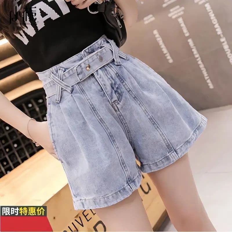 Nuovo stile di jeans a gamba larga da donna Piccoli pantaloncini slim a vita alta