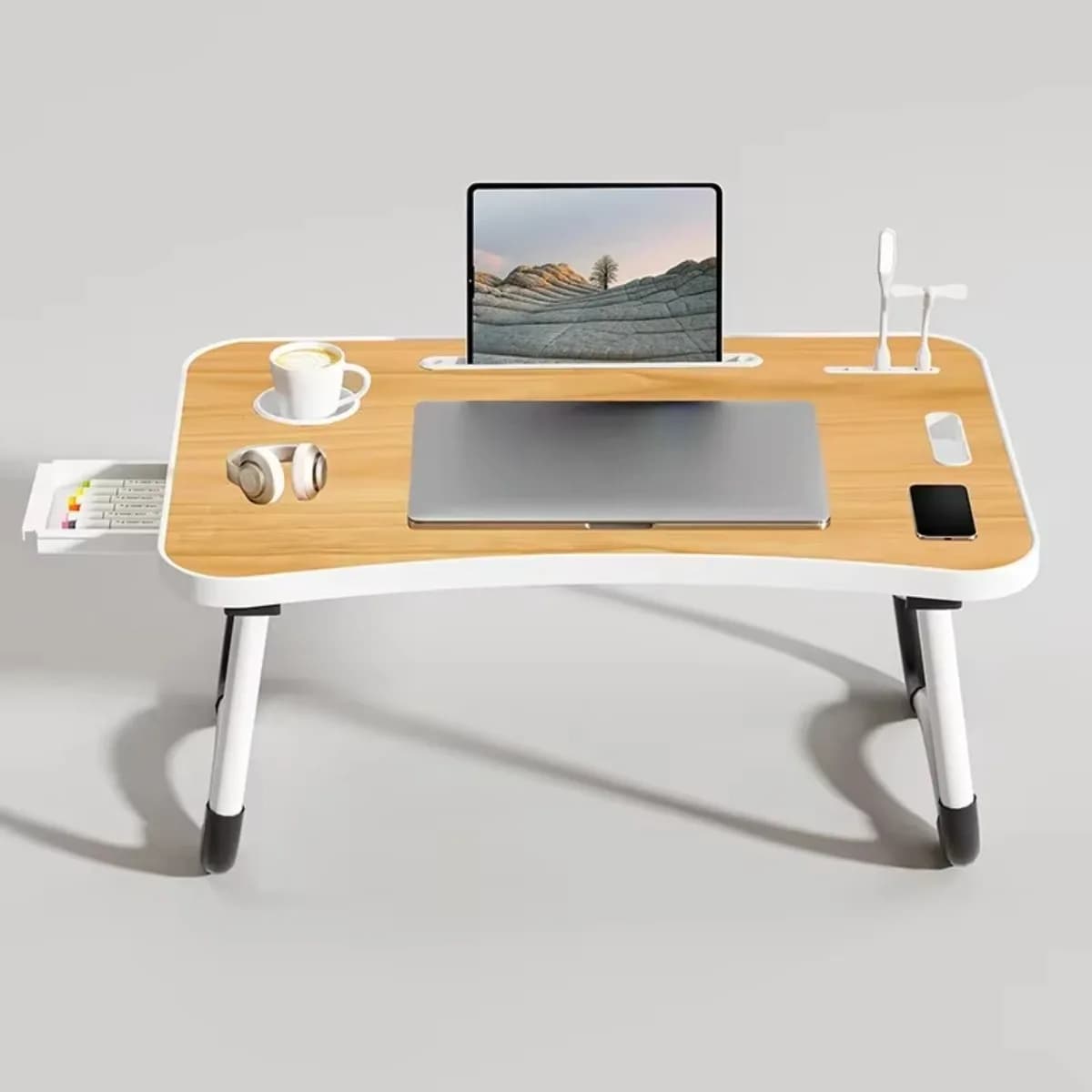 Scrivania Pieghevole per Gaming, Tavolo Portatile con Ventola USB, Luce e Portabicchieri, Scrivania Regolabile in Altezza per Letto e Divano