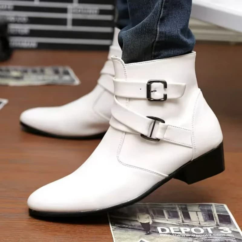 Nuovi stivali da uomo Stivaletti Chelsea in pelle Fibbia alta con scarpe formali Stivaletti inglesi grandi Stivali bianchi a punta