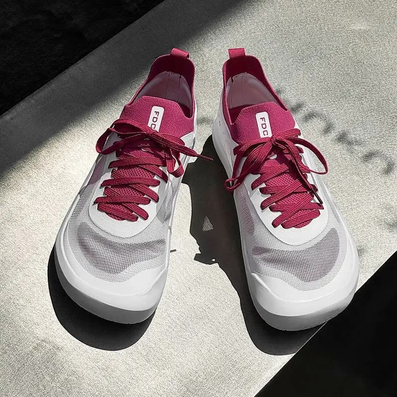 New Trend Trail Running Shoes Uomo Piedi larghi Scarpe sportive per il tempo libero Scarpe da passeggio professionali per giovani Scarpe sportive da esterno per uomo Unisex