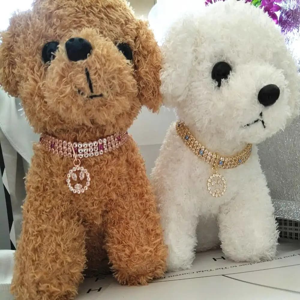 Cucciolo a tre file lucido pieno di strass Forniture per animali Collare per animali Prodotto per animali Collane per gatti Accessori per cani