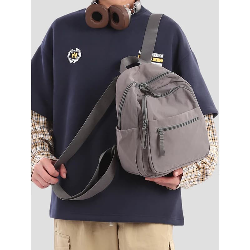 Women's Nylon Fabric Bag 2025 Spring New Backpack Small Water Repellent Light Backpack For Leisure