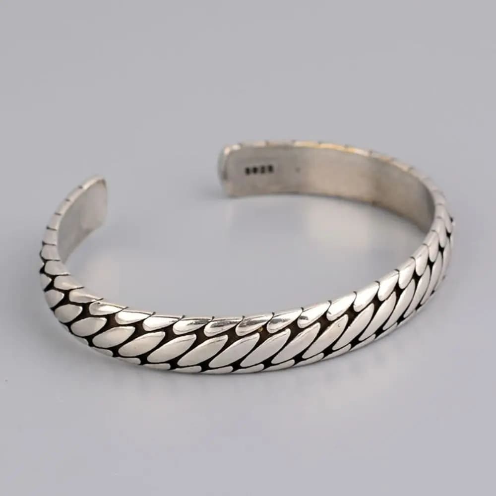 Vintage Luxury Metal Exquisite Open Textured Fashion Jewelry Men Cuff Bangle Korean Style Bracelet Man Bangle