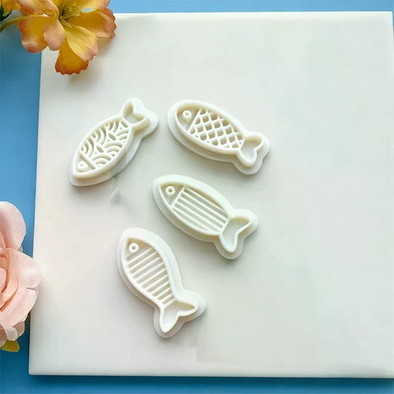 Orecchini creativi della serie di pesci Taglierina per argilla polimerica Stampo per ceramica simpatico cartone animato Gioielli fai da te Forma di ciondolo Strumenti per argilla pressata