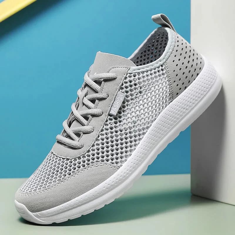 Scarpe basse traspiranti da uomo per la primavera e l'estate, scarpe sportive casual leggere, scarpe da passeggio alla moda per anziani