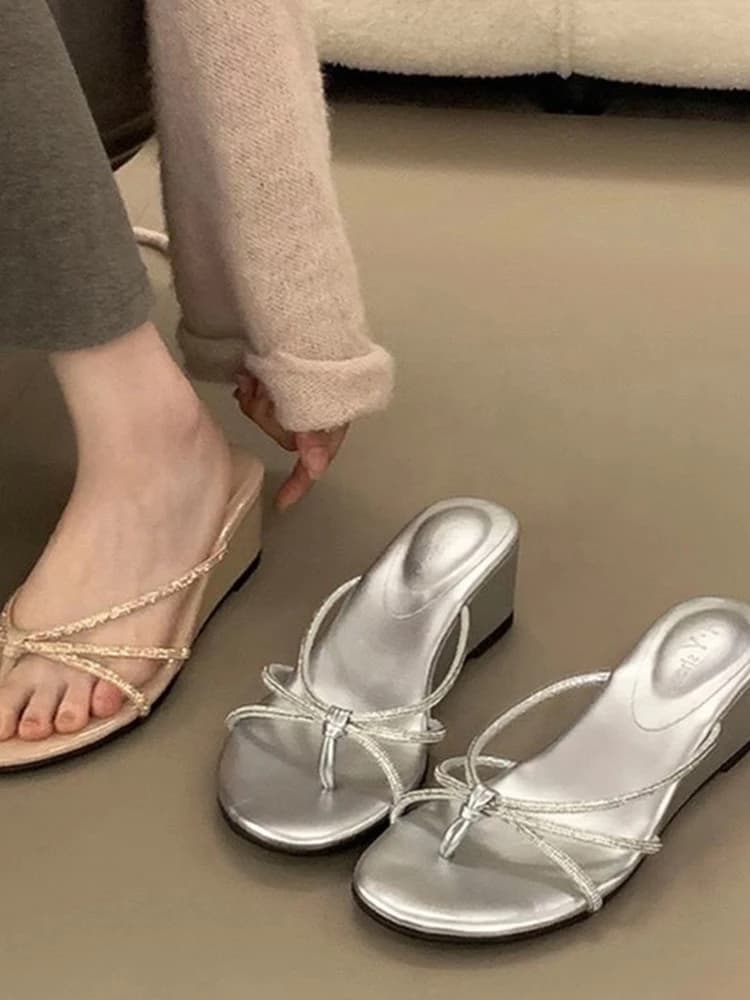 Women's Summer Outdoor Sandals Fairy Thin Strap Clog Shoes Korean Style Ultra Leather Upgraded Version Waterproof Platform