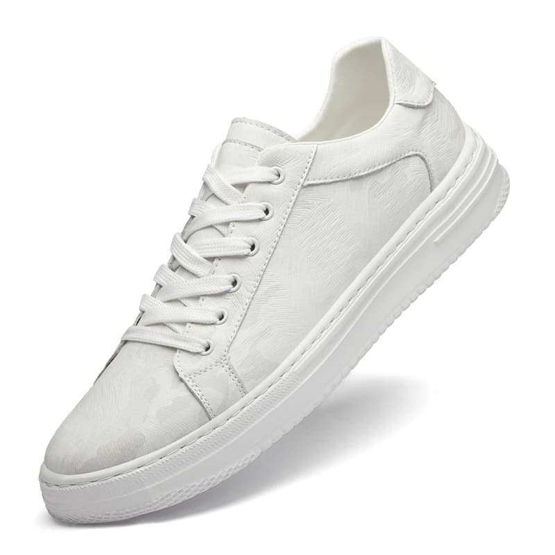 Scarpe da ginnastica da uomo in pelle bianca Scarpe basse casual Scarpe da skateboard Moda suole morbide alla moda leggere