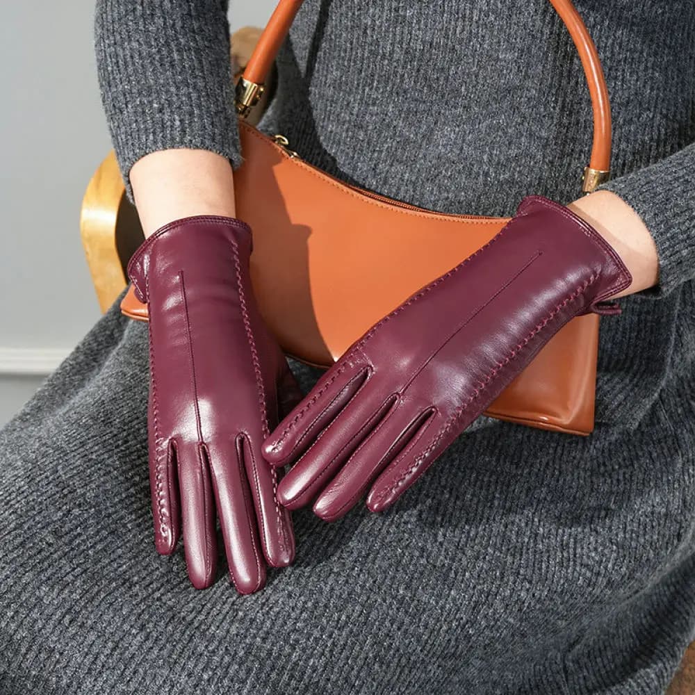 Women Winter Warm Real Sheepskin Gloves Touch Screen Thermal Thick Windproof Driving Elegant Fashionable Luxury Daily Wear