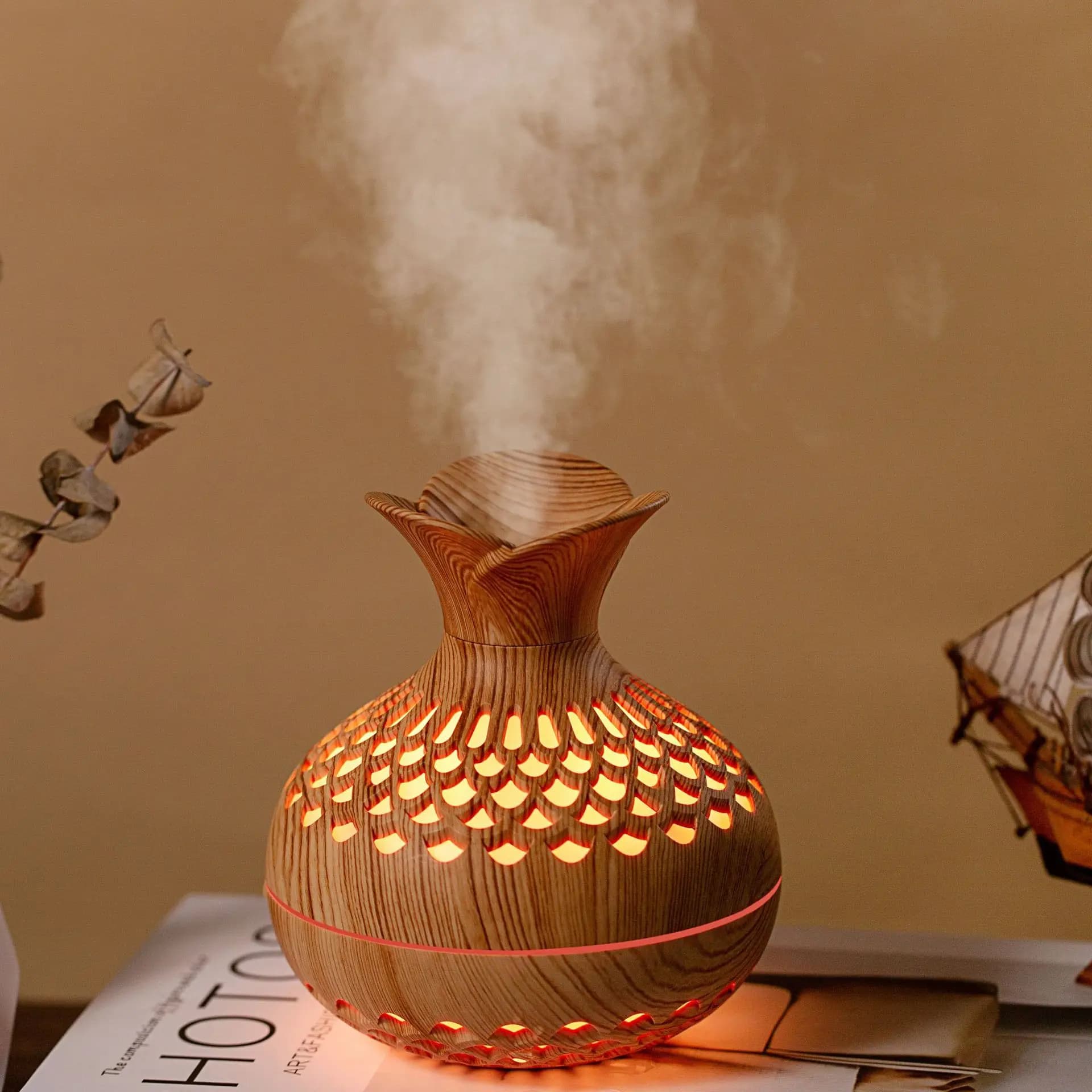 Umidificatore a venature del legno 300ml Diffusore di aromi USB Atomizzatore Umidificatore domestico USB Strumento idratante Umidificatore da tavolo