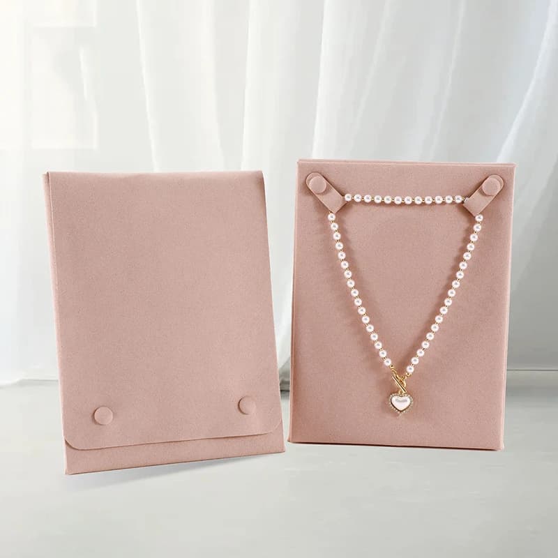 Deliziosa custodia quadrata per gioielli con collana di perle in fibra ultrafine multicolore per bracciali e altri accessori