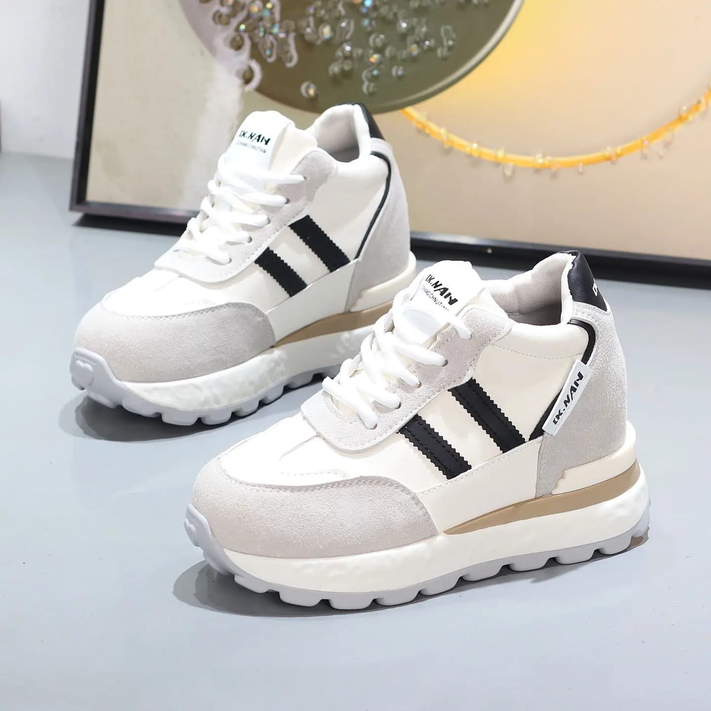 Women's 10cm Hidden Heel Platform Sneakers, Spring Autumn Thick Sole Wedge Casual Sports Shoes for Petite Girls