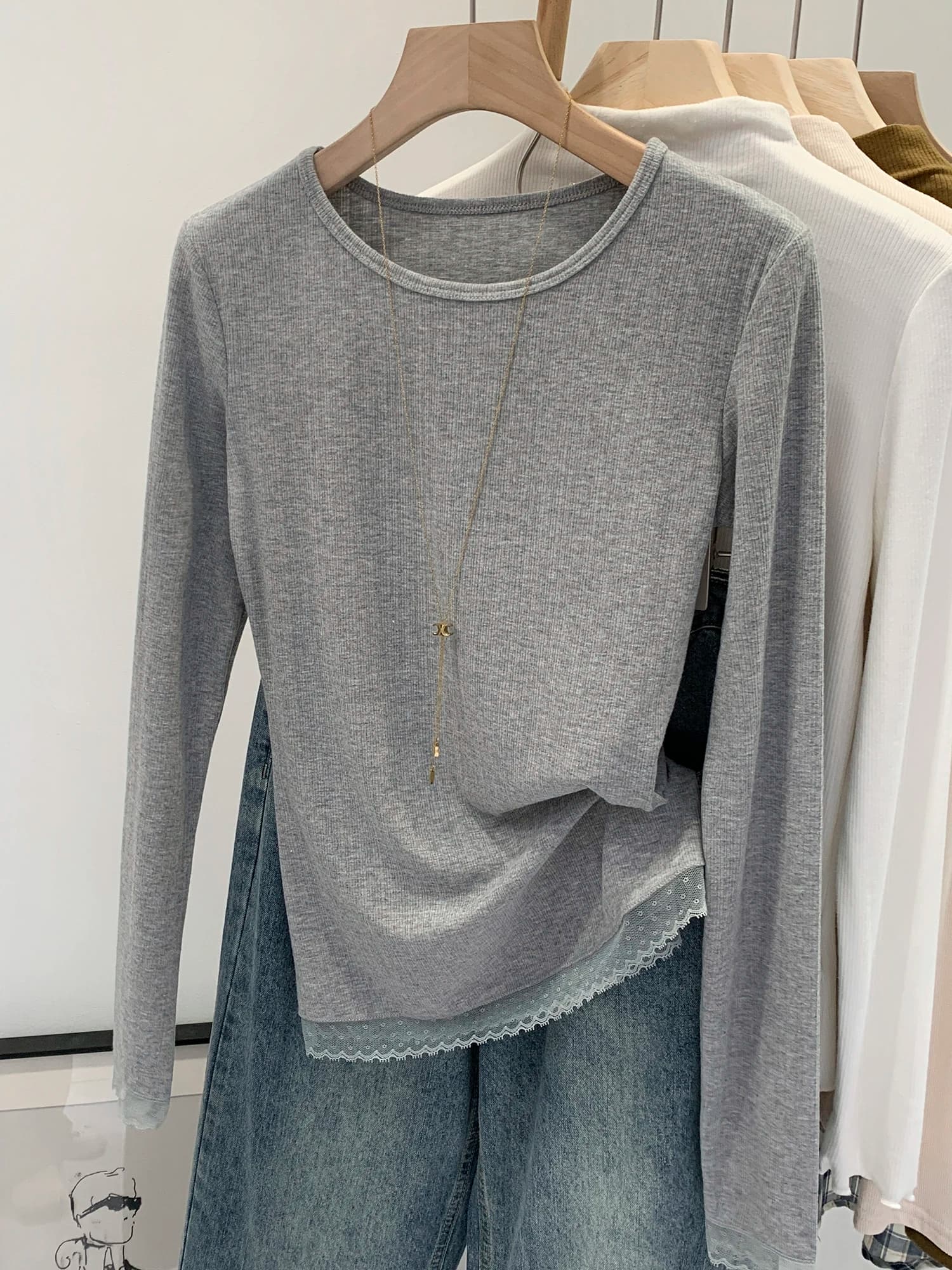 Elegant Lace Splice Long Sleeve round Neck T-Shirt Women's Slim Fit Fashionable Autumn New Style Casual Comfortable Top