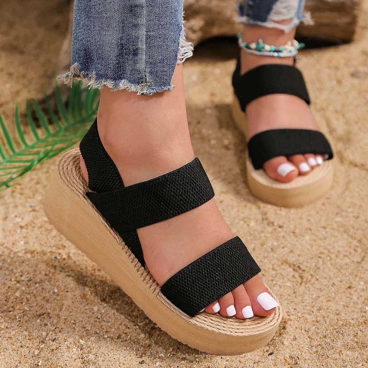 Sandals with high heel with soft sole, pure black belt, non-slip, wear-resistant, women's fashion trend