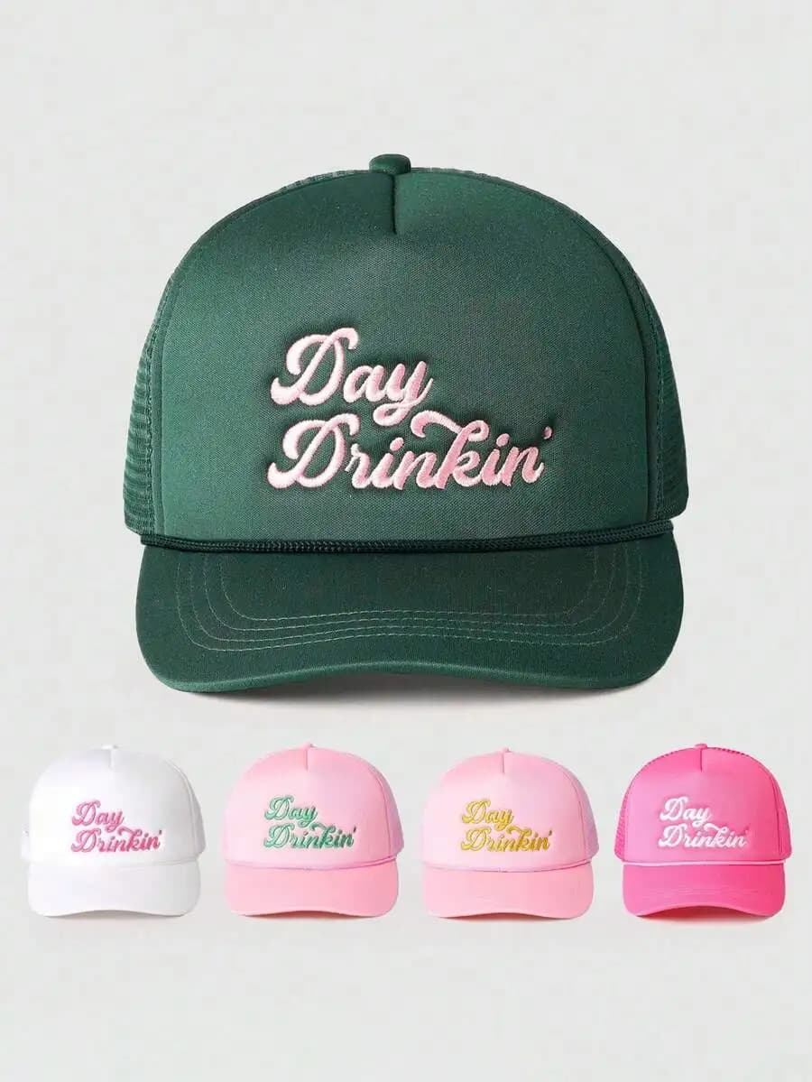 Cappello da baseball in rete regolabile ricamato Day Drinkin, cappello da sole unisex per viaggi all'aperto e spiaggia