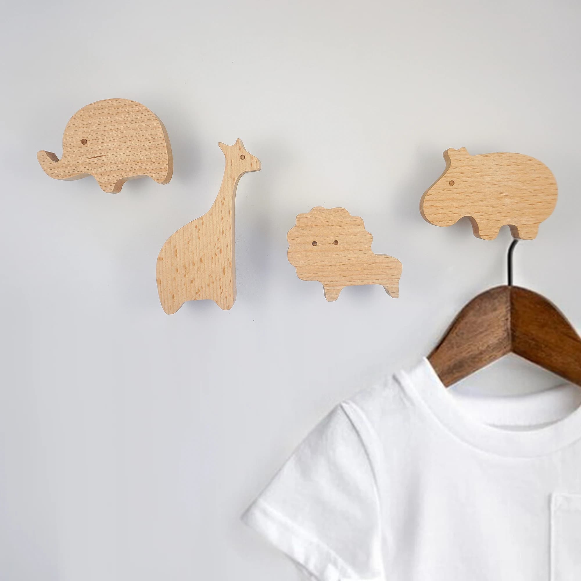Solid Wood Wall Mounted Clothes Hooks Cute Animal Clothes Hanger Decor Bags Clothes Hanger Keychain Bathroom towels