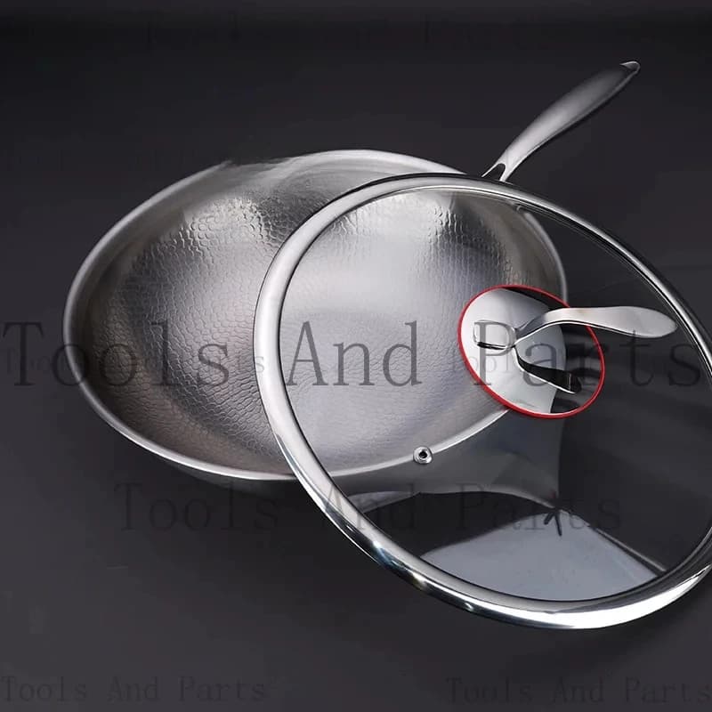 TI Hammered Flat Bottom Wok, Thickened Non-Stick Pan, Special Household Stir-Frying, And Universal Stove