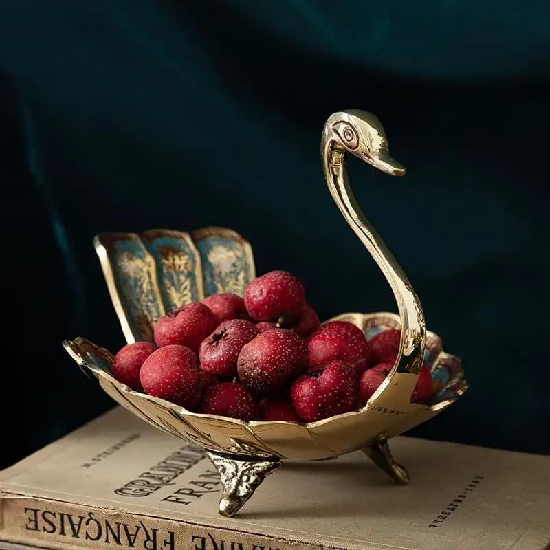 Americano leggero di lusso in ottone pavone creativo ingresso chiave vassoio soggiorno tavolino tavolo da pranzo snack frutta secca