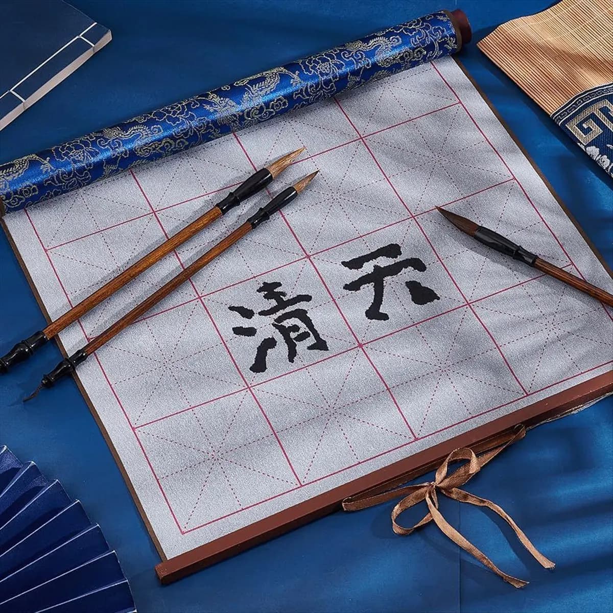 AA97 Reusable Water Writing Magic Cloth Inkless Chinese Calligraphy Set of 3 Traditional Calligraphy Writing Brush Pens Set 1
