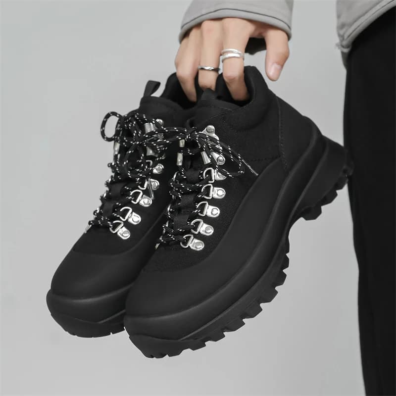 Scarpe da trekking autunnali 2026 da uomo, antiscivolo, da montagna, con suola in gomma, scarpe da arrampicata, stivali outdoor di design da uomo