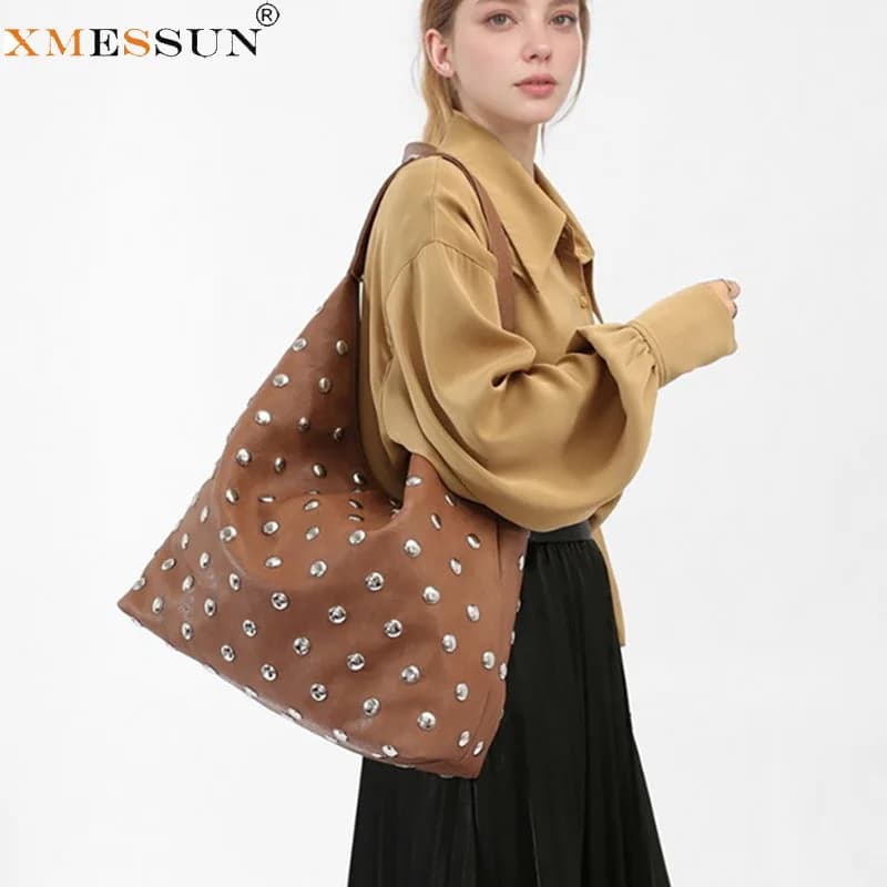 XMESSUN New Trendy Vintage Rivet Underarm Bag for Women,Fashion Designer Female Large Capacity Shoulder Bag Motorcycle Bag INS