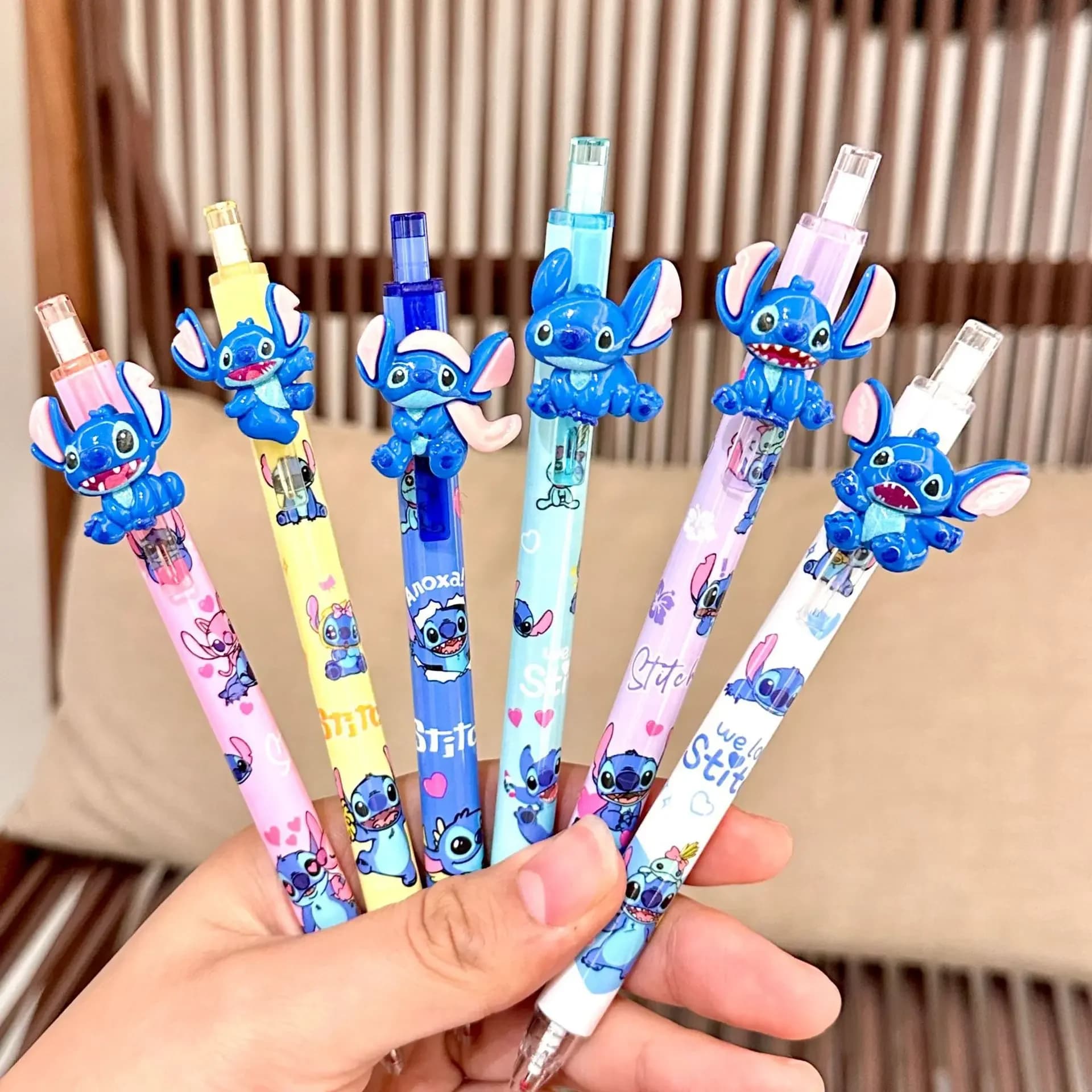 Disney Stitch 0.5mm Black Erasable Gel Pen – School Stationery / Office Signature Pen, Kids' Gifts, Students' Gifts