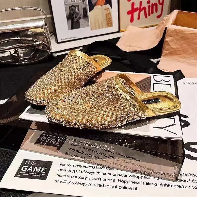 Women Slippers Summer 2025 New Luxury Brand Slippers Lightweight Round Head Shoes Water Diamond Large Flat Sandals Slides Women