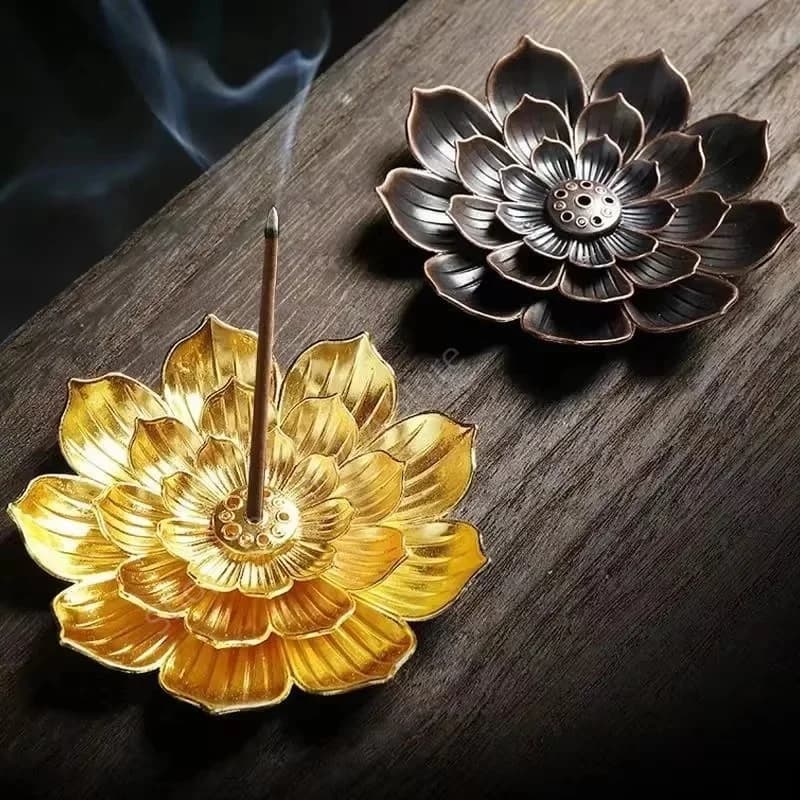 Portaincenso in Lega a Forma di Loto per Bastoncini e Bobine di Incenso, Base per Legno di Sandalo, per Templi, Studi Yoga e Decorazione Domestica