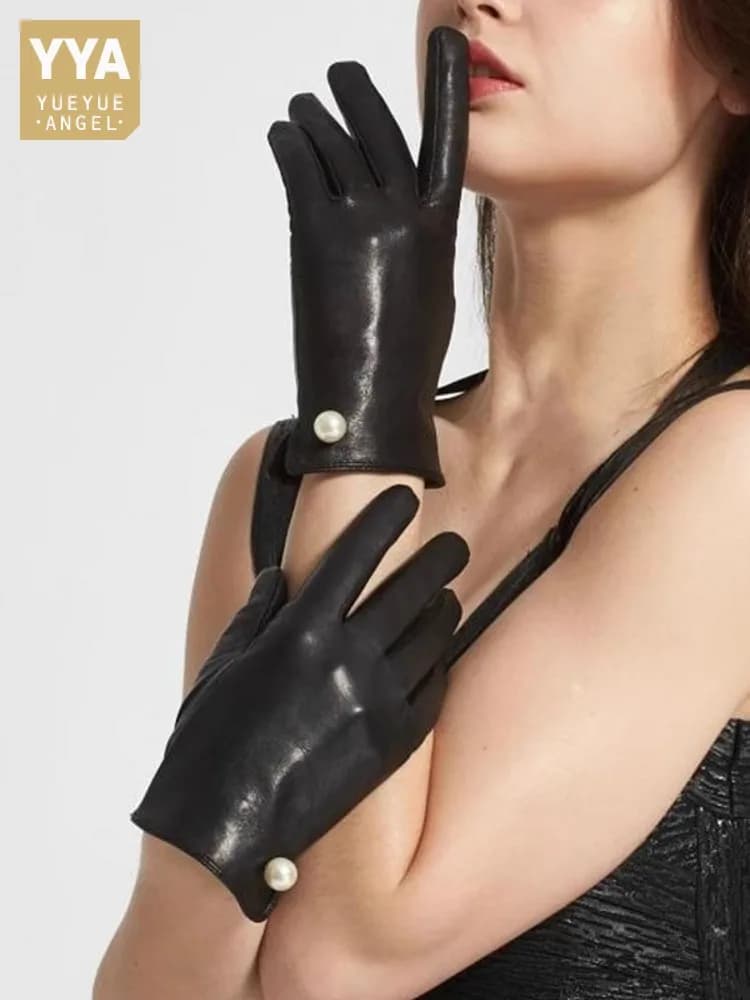 Guanti da donna eleganti in vera pelle di pecora con perle Guanti da equitazione per moto Accessori femminili Guanti Guanti autunnali invernali
