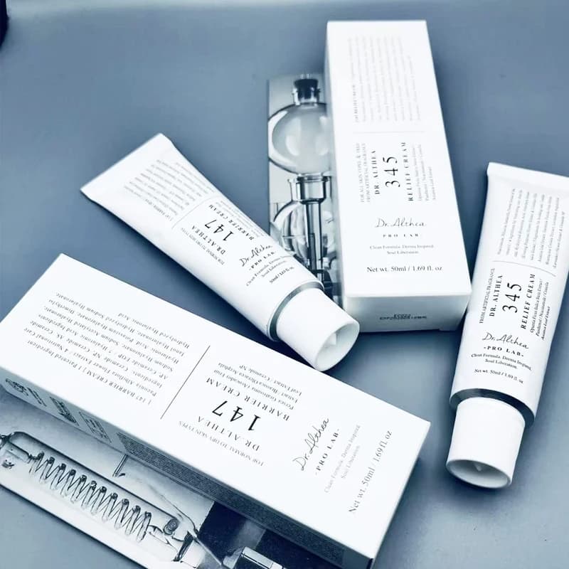 Dr.Althea 345 147 Crema Lenitiva Nutriente Antiossidante Idratante Riparatrice Viso con Essenza Delicata di Vitamina C