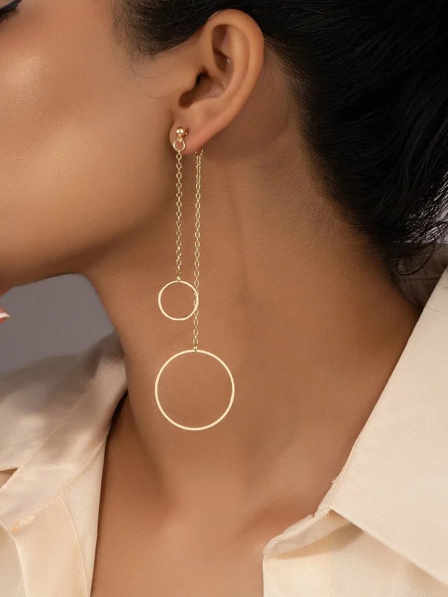 Round chain pendant earrings for women — stylish pair of lightweight jewelry